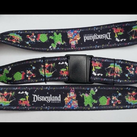 Disney Parks Main Street Electrical Parade Light-Up Turtle Sipper popcorn Bucket - Picture 8 of 12